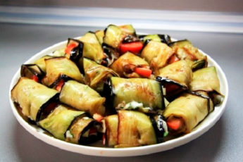 Как вкусно приготовить баклажаны? Топ-21 рецепт