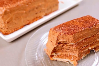 Шоколадный торт без выпечки с пышным кремом