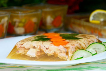 Готовим быстрый холодец из курицы. Самый простой и вкусный рецепт