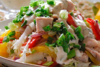 Салат с пекинской капустой и курицей