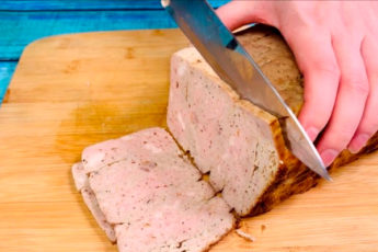 Мясная закуска вместо магазинной колбасы и ветчины: по-домашнему вкусно и без всякой химии